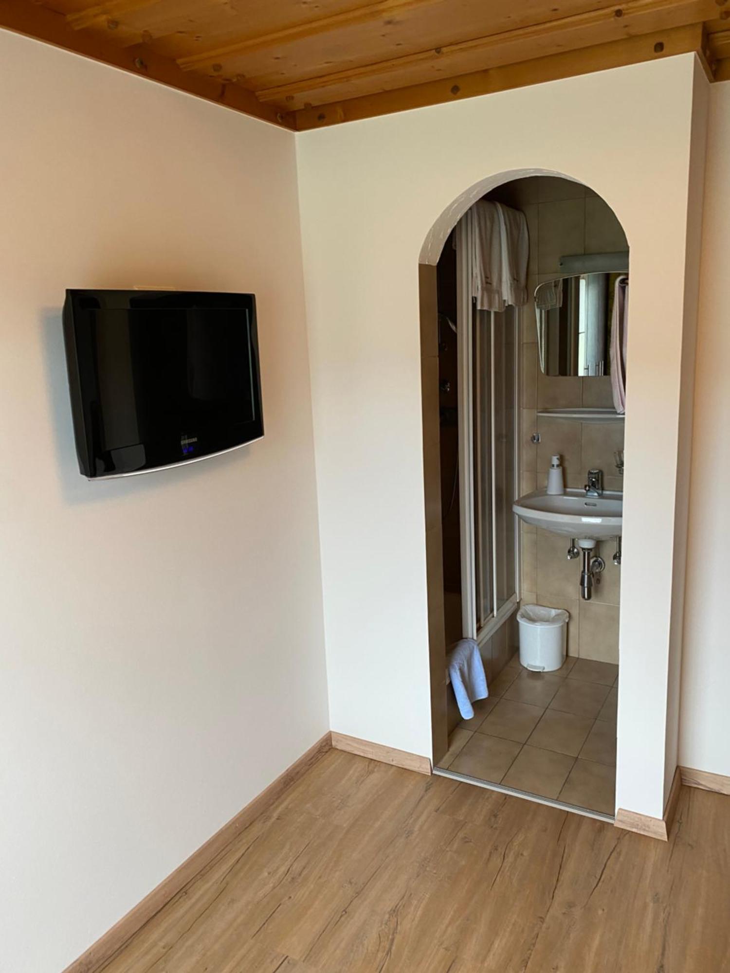 Haus Pfarrkirchner Apartment Маутерндорф Екстериор снимка