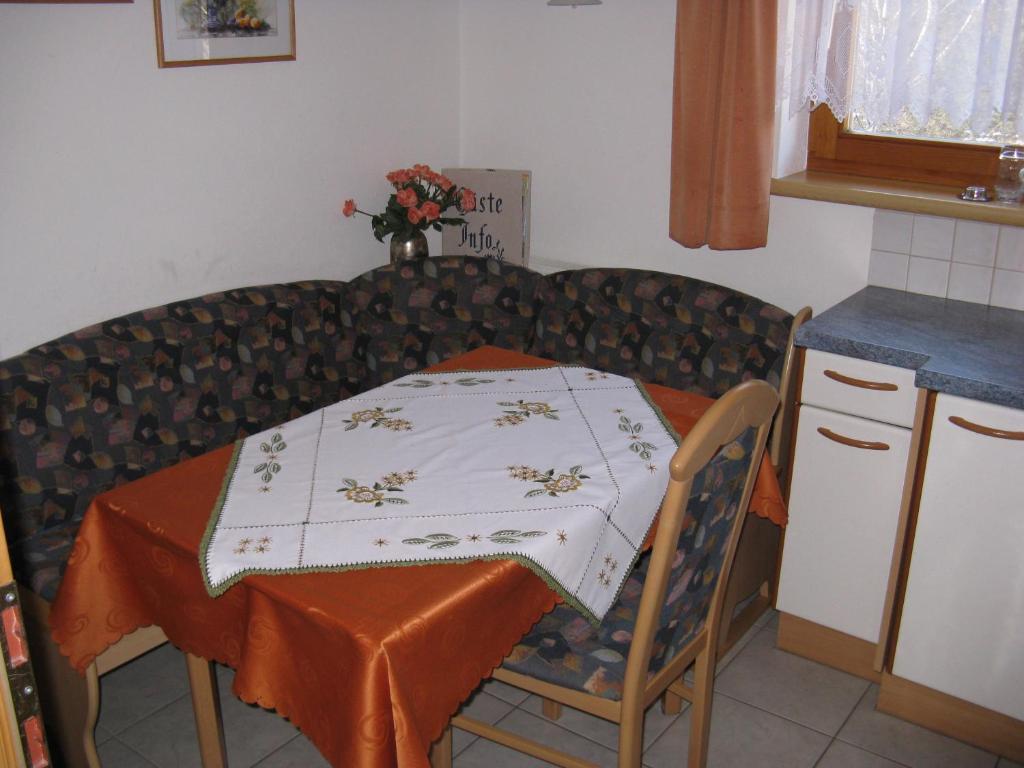 Haus Pfarrkirchner Apartment Маутерндорф Стая снимка