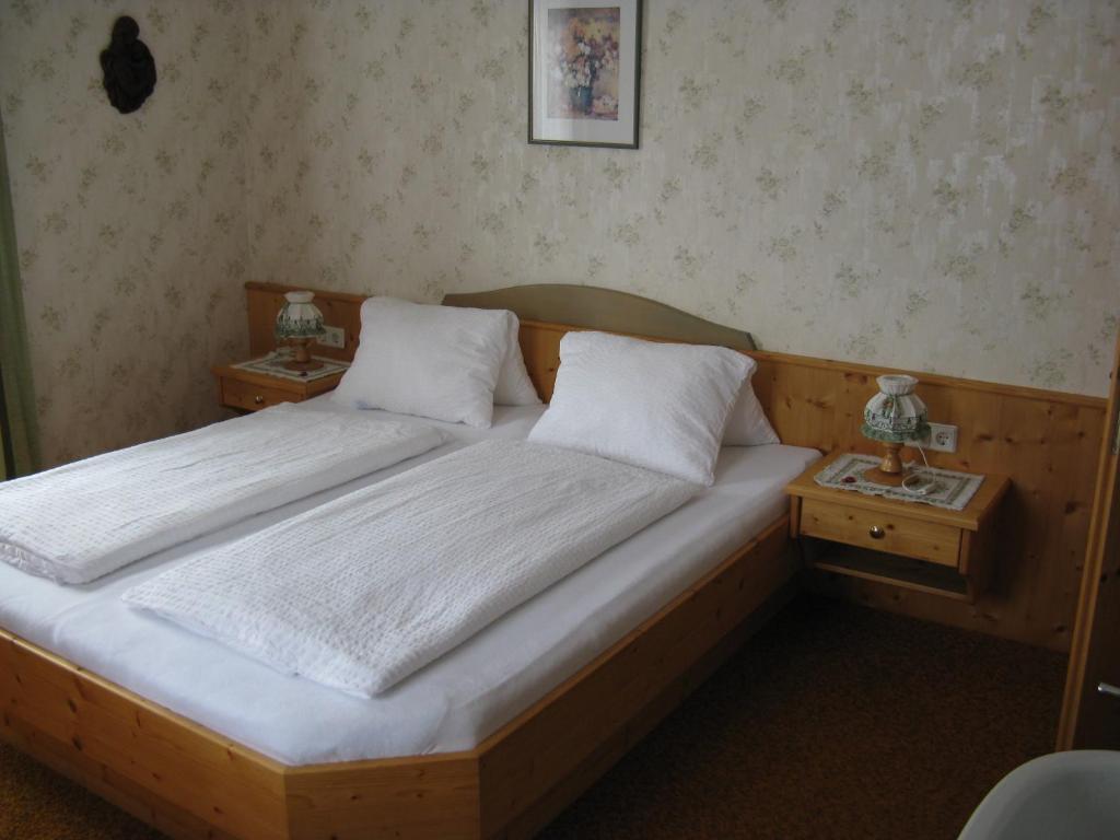 Haus Pfarrkirchner Apartment Маутерндорф Стая снимка