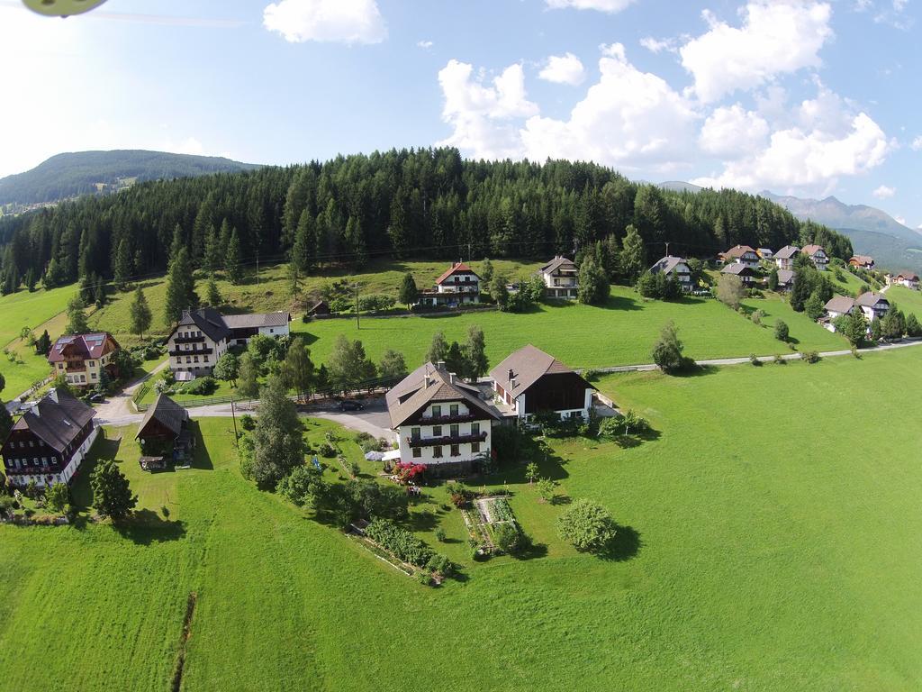 Haus Pfarrkirchner Apartment Маутерндорф Екстериор снимка